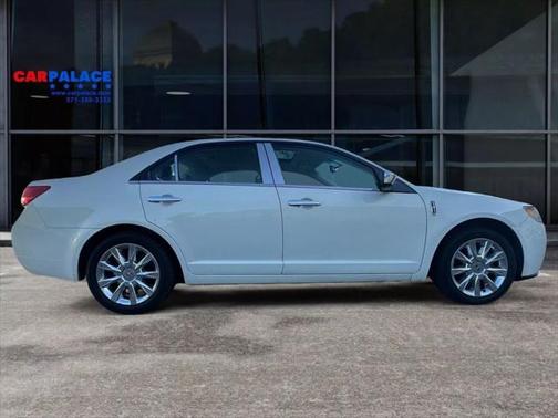 2012 Lincoln MKZ Base