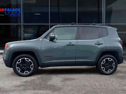 2016 Jeep Renegade Trailhawk