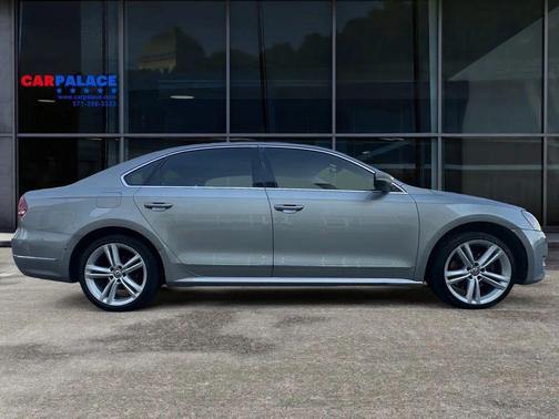 2014 Volkswagen Passat 1.8T Auto SEL Premium