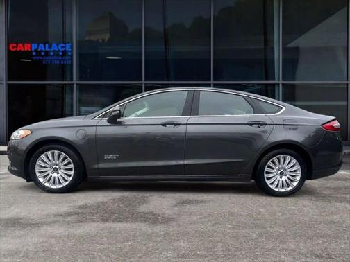 2016 Ford Fusion Energi SE Luxury