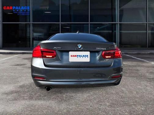 2017 BMW 320 i