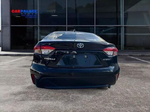 2022 Toyota Corolla Hybrid SE
