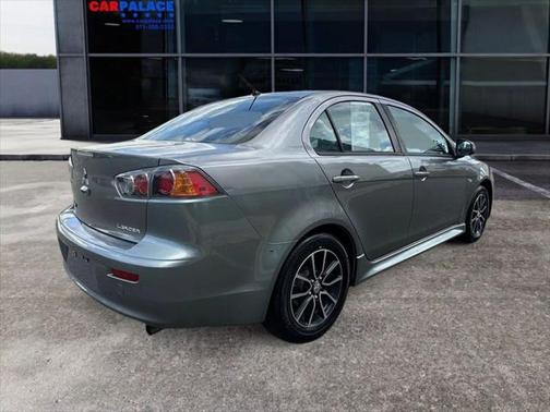 2017 Mitsubishi Lancer SE