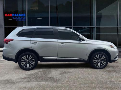 2020 Mitsubishi Outlander SP