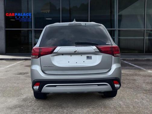 2020 Mitsubishi Outlander SP