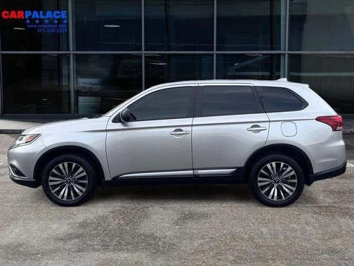 2020 Mitsubishi Outlander SP