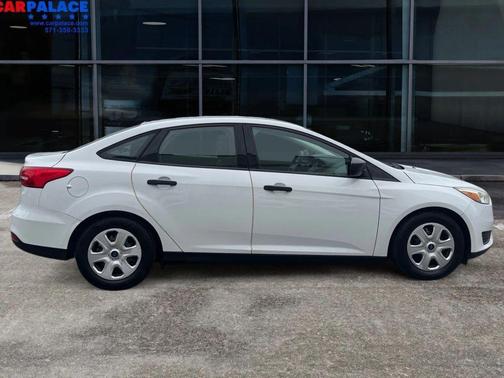 2016 Ford Focus S