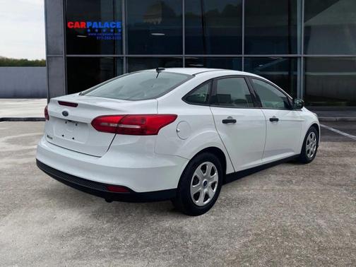 2016 Ford Focus S