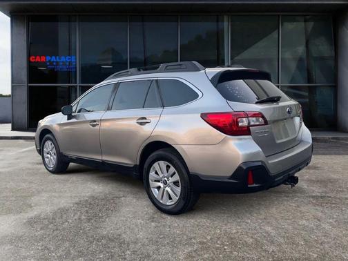 2019 Subaru Outback 2.5i