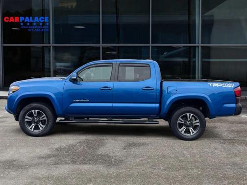 2018 Toyota Tacoma TRD Sport