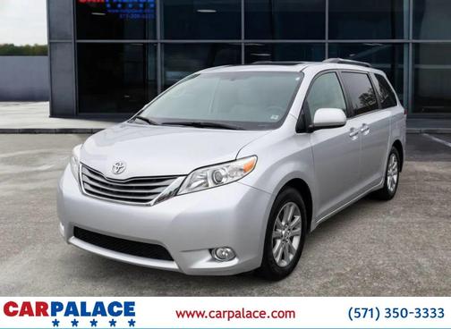 2014 Toyota Sienna XLE