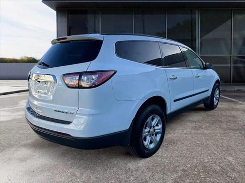 2016 Chevrolet Traverse LS