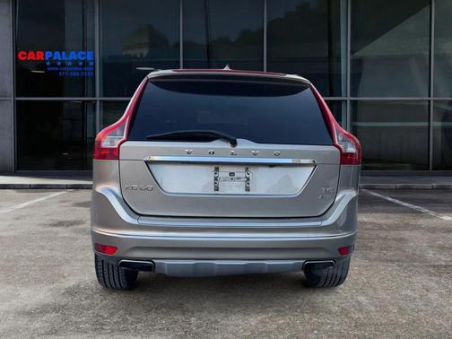 2016 Volvo XC60 T5 Premier