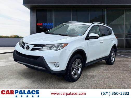 Super White 2015 Toyota RAV4 XLE