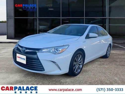 2017 Toyota Camry Hybrid XLE