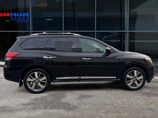 2013 Nissan Pathfinder Platinum