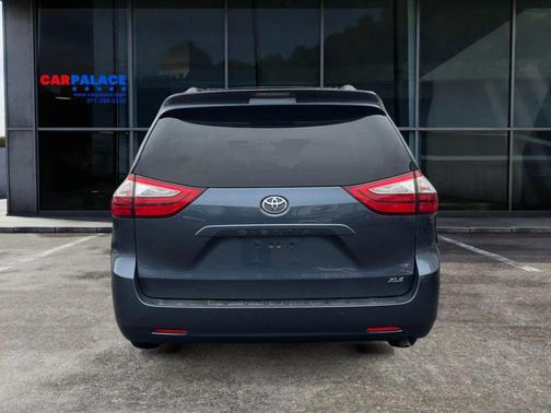 2015 Toyota Sienna XLE Premium