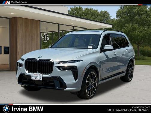 Gray Metallic 2026 BMW X7 xDrive40i