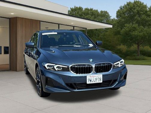 Arctic Race Blue Metallic 2026 BMW 330 i NA