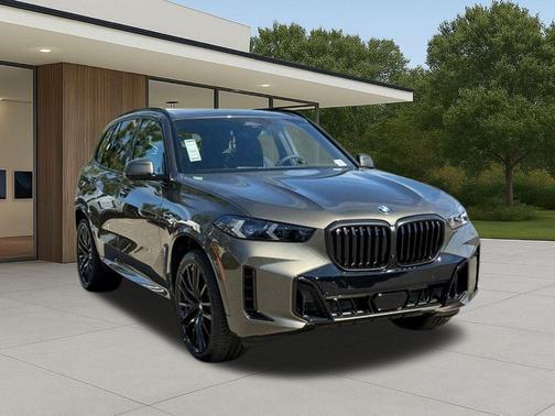 Manhattan Green Metallic 2026 BMW X5 sDrive40i