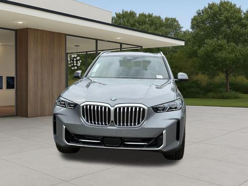 Gray Metallic 2026 BMW X5 sDrive40i