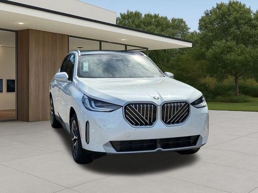 Mineral White Metallic 2026 BMW X3 30 xDrive