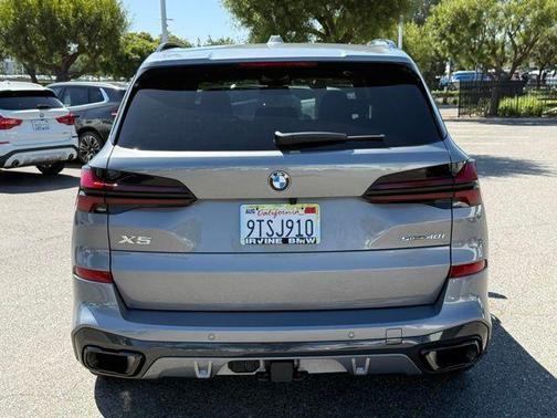 Gray Metallic 2026 BMW X5 sDrive40i