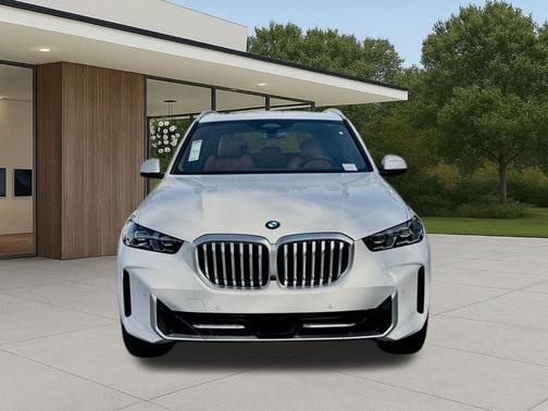 Mineral White Metallic 2026 BMW X5 xDrive40i