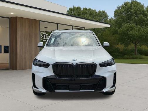 Mineral White Metallic 2026 BMW X5 PHEV xDrive50e