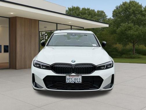 Alpine White 2025 BMW 330 i