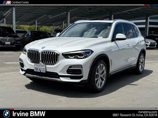 Mineral White Metallic 2021 BMW X5 sDrive40i