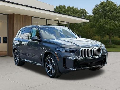 Dravit Gray Metallic 2024 BMW X5 sDrive40i