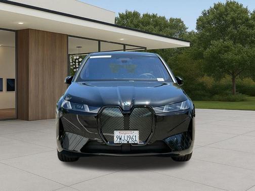 Black Sapphire Metallic 2026 BMW iX xDrive60