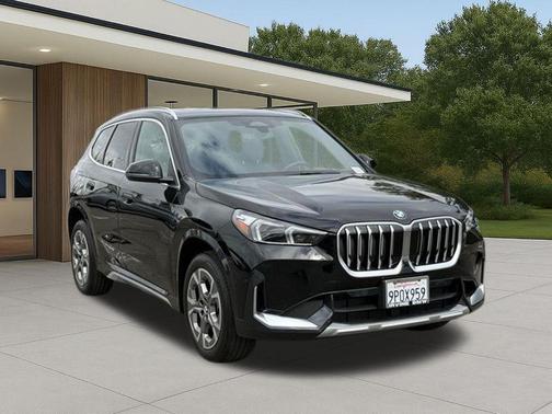 Jet Black 2025 BMW X1 xDrive28i