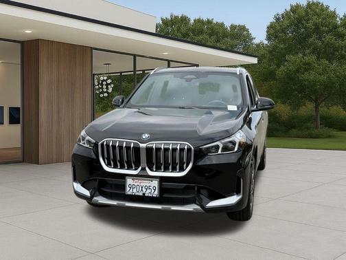 Jet Black 2025 BMW X1 xDrive28i