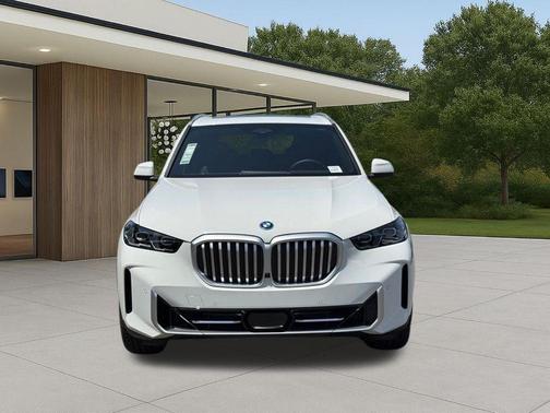 Alpine White 2026 BMW X5 PHEV xDrive50e