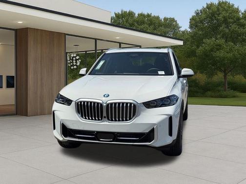 Alpine White 2026 BMW X5 PHEV xDrive50e