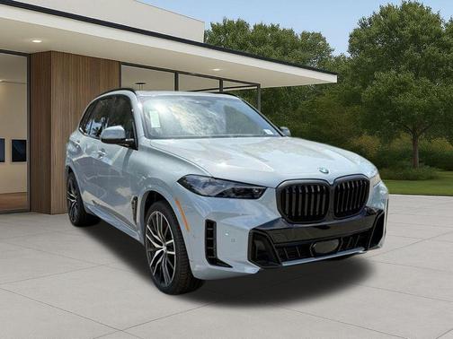 Gray Metallic 2026 BMW X5 xDrive40i