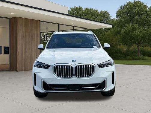 Alpine White 2026 BMW X5 PHEV xDrive50e