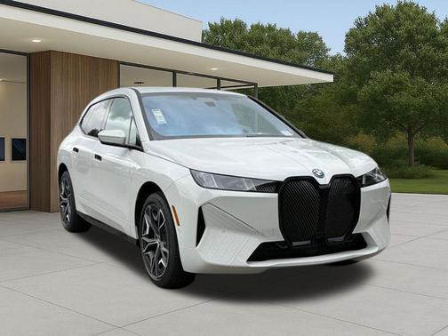 Alpine White 2026 BMW iX xDrive45