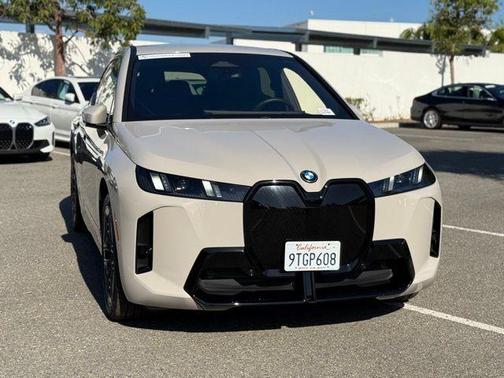 Dune 2026 BMW iX xDrive45