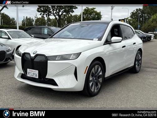 Alpine White 2026 BMW iX xDrive60