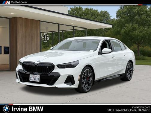 Alpine White 2025 BMW i5 xDrive40