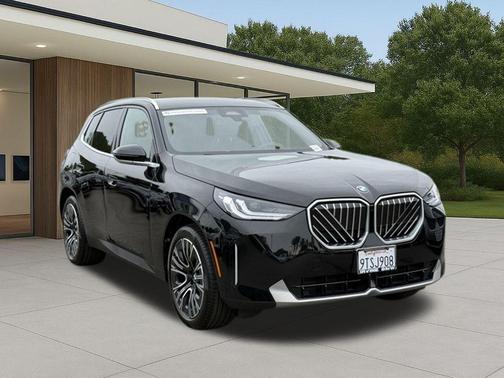 Black Sapphire Metallic 2025 BMW X3 30 xDrive