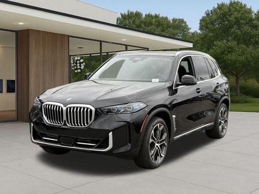 Black Sapphire Metallic 2026 BMW X5 sDrive40i