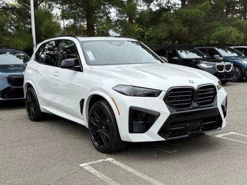 Mineral White Metallic 2026 BMW X5 M Competition