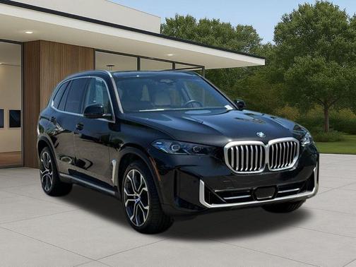 Black Sapphire Metallic 2024 BMW X5 xDrive40i
