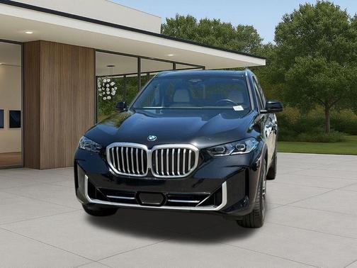 Black Sapphire Metallic 2024 BMW X5 xDrive40i