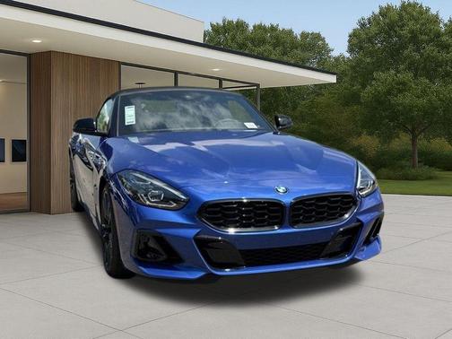 Portimao Blue Metallic 2026 BMW Z4 M40i