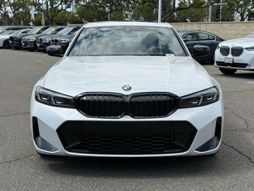 Mineral White Metallic 2023 BMW 330 i